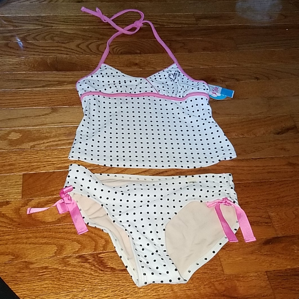 Girls two-piece bathing suit